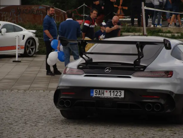 Kasino Times Square Apl Android/iOS